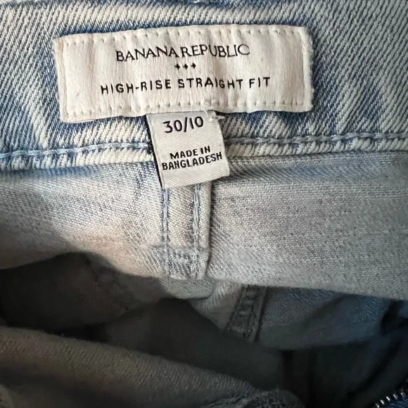 Banana Republic Light Blue Women’s High Rise Straight Fit - Picture 3 of 3